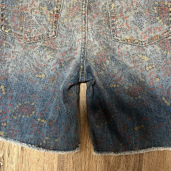 Lucky Brand Abbey DBL Roll Wildflower Paisley Short - Picture 10 of 16
